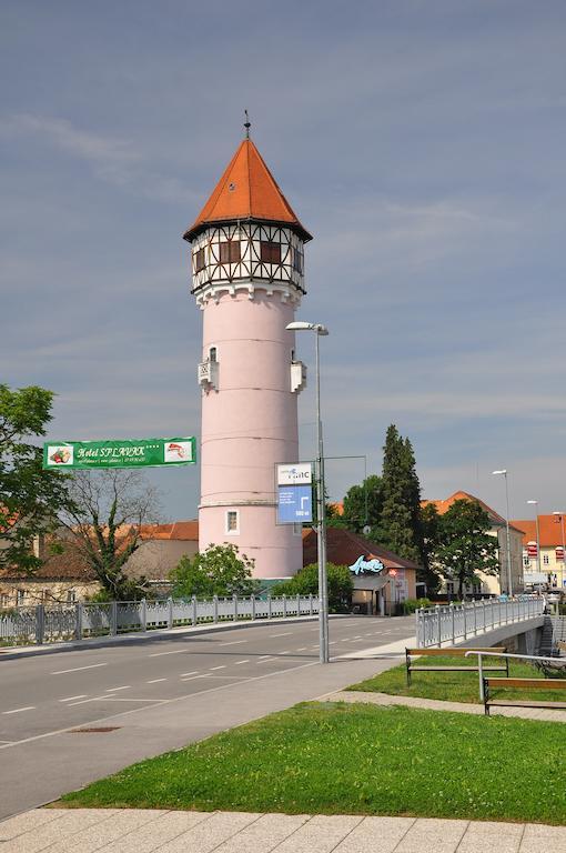 Brežice Apartment Gasa الغرفة الصورة